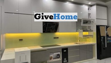 Tủ bếp acrylic bóng gương